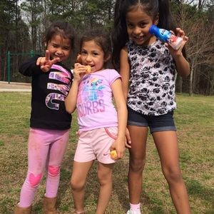 Meet your Posher, Mia